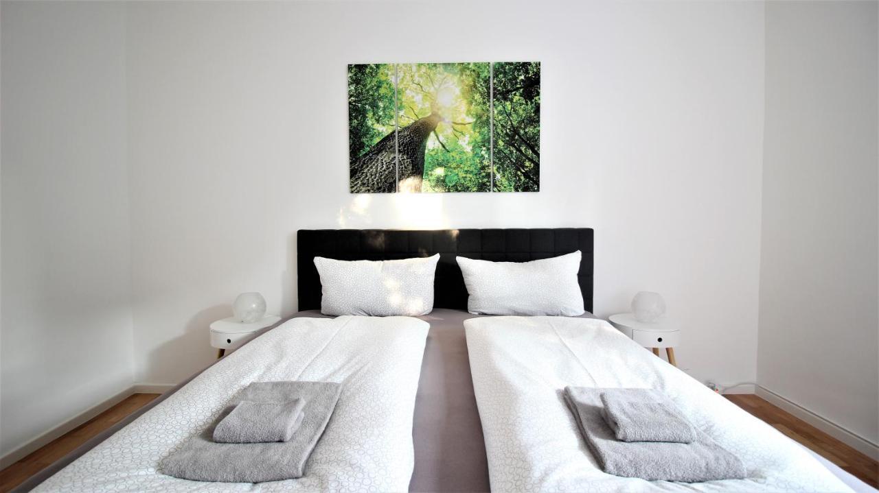 Light-Flooded City Apartment With Balcony And Garden Вюрцбург Екстериор снимка